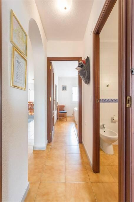 Beautiful Apartment With 2 Bedrooms Close To Beach Torrevieja Exterior foto